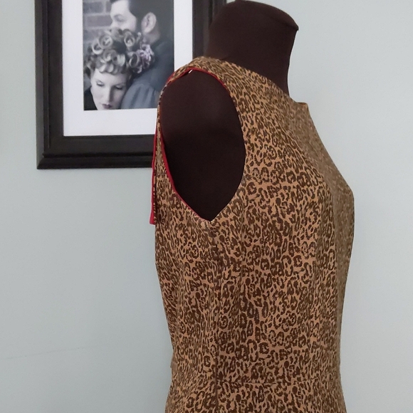 Bettie Page Wiggle Dress - Picture 5 of 8